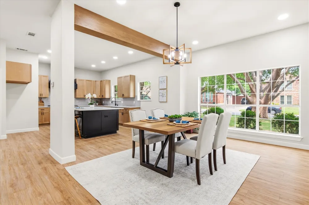 634 Meadowcrest Drive Highland Village, TX 75077