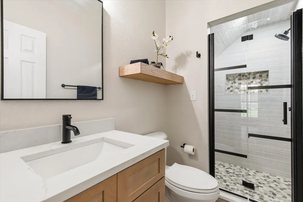 634 Meadowcrest Drive Highland Village, TX 75077
