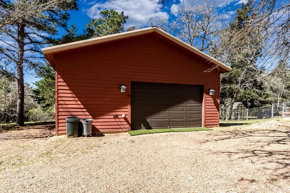 812 An County Road 3194 Frankston, TX 76763