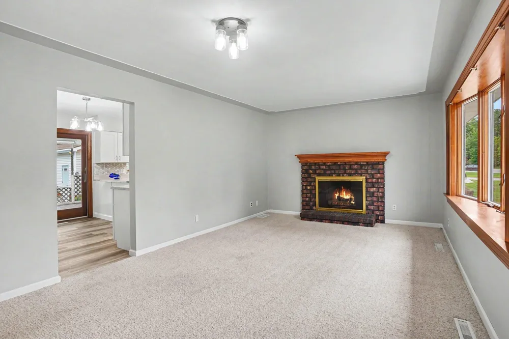 1605 Hansen Street Laketon Township, MI 49445