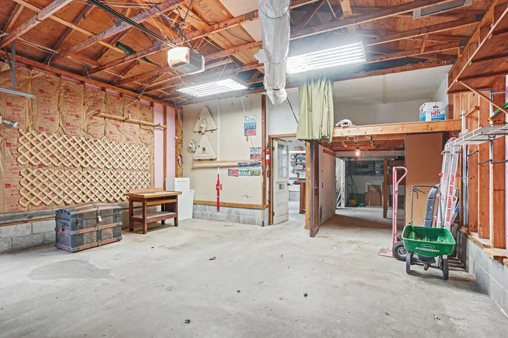 1605 Hansen Street Laketon Township, MI 49445