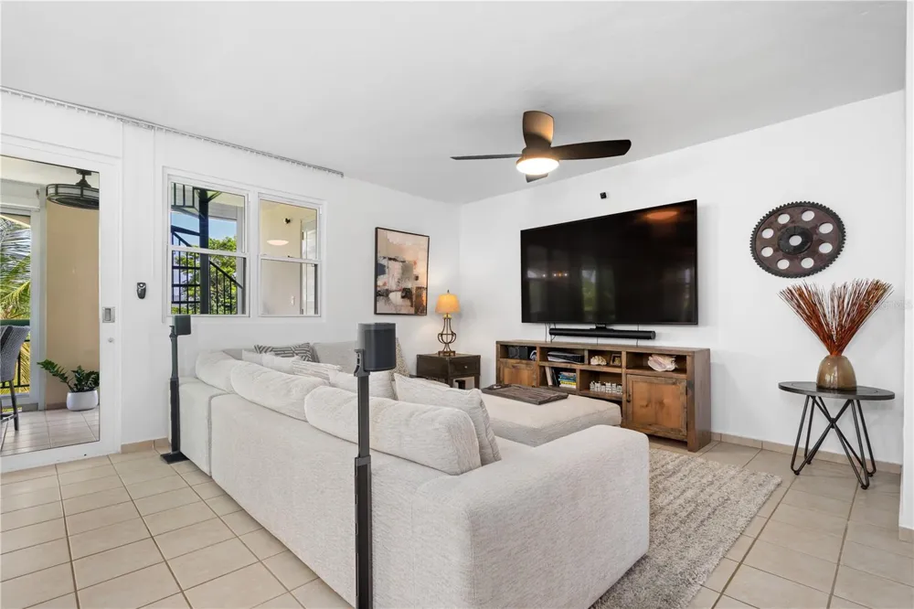 155 CANDELERO DRIVE #D7 Humacao, PR 00791