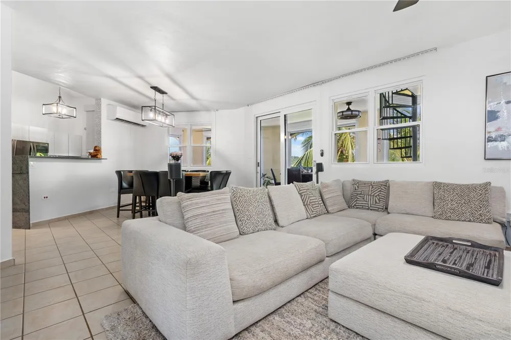 155 CANDELERO DRIVE #D7 Humacao, PR 00791