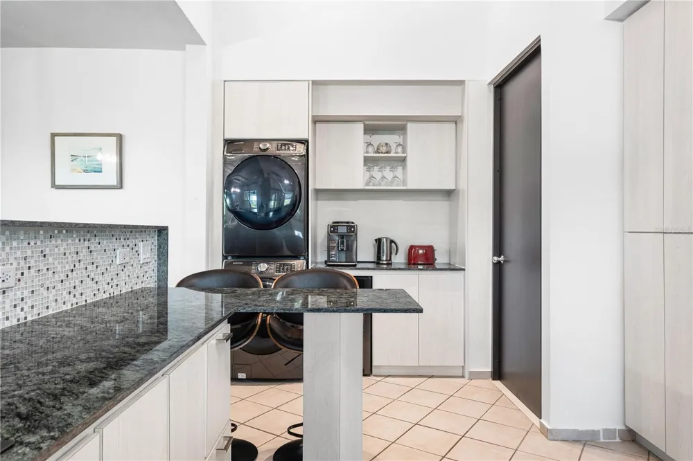 155 CANDELERO DRIVE #D7 Humacao, PR 00791