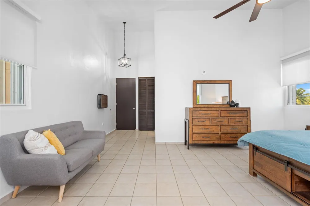 155 CANDELERO DRIVE #D7 Humacao, PR 00791