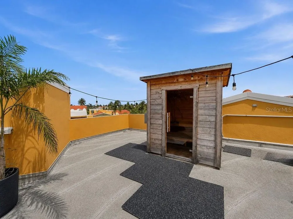 155 CANDELERO DRIVE #D7 Humacao, PR 00791