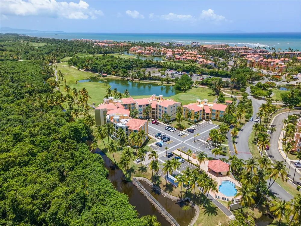 155 CANDELERO DRIVE #D7 Humacao, PR 00791