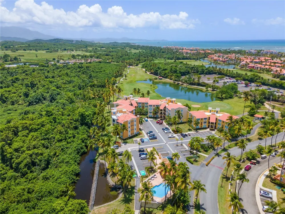 155 CANDELERO DRIVE #D7 Humacao, PR 00791