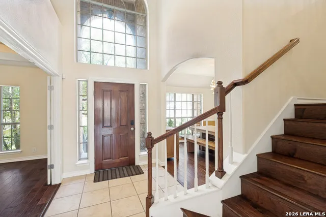 18210 MANTLE DR San Antonio, TX 78258