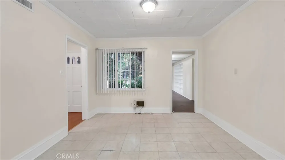 154 S Lima Street Sierra Madre, CA 91024