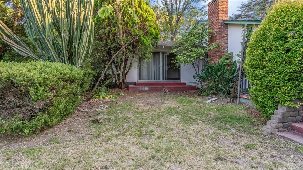 154 S Lima Street Sierra Madre, CA 91024