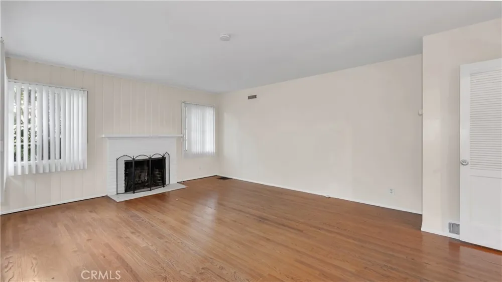 154 S Lima Street Sierra Madre, CA 91024