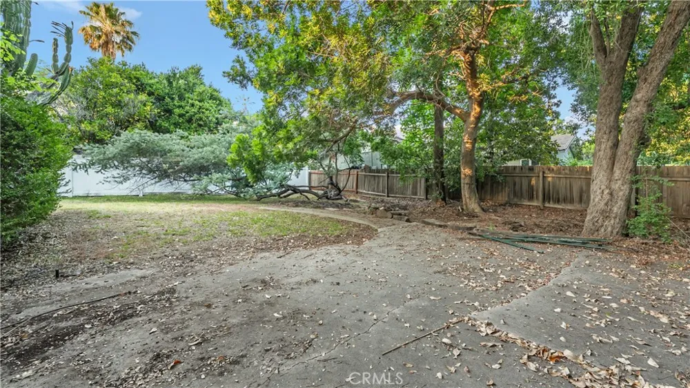 154 S Lima Street Sierra Madre, CA 91024