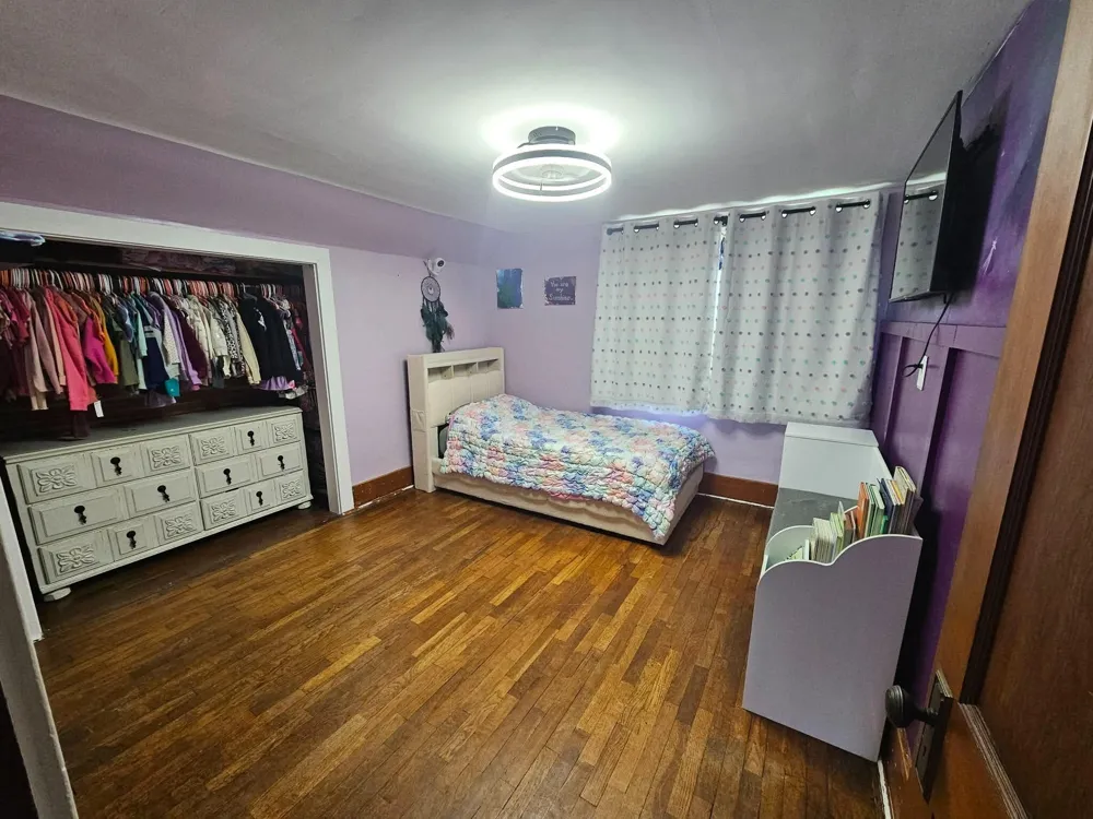 122 High Street Rives Junction, MI 49277