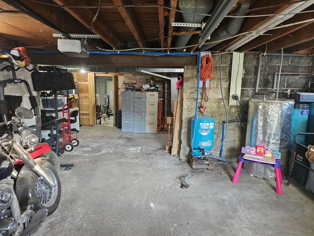 122 High Street Rives Junction, MI 49277