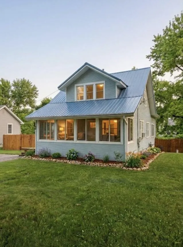 122 High Street Rives Junction, MI 49277
