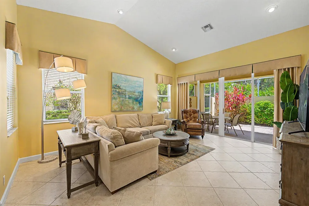 7078 Torrey Pines Circle Port St. Lucie, FL 34986