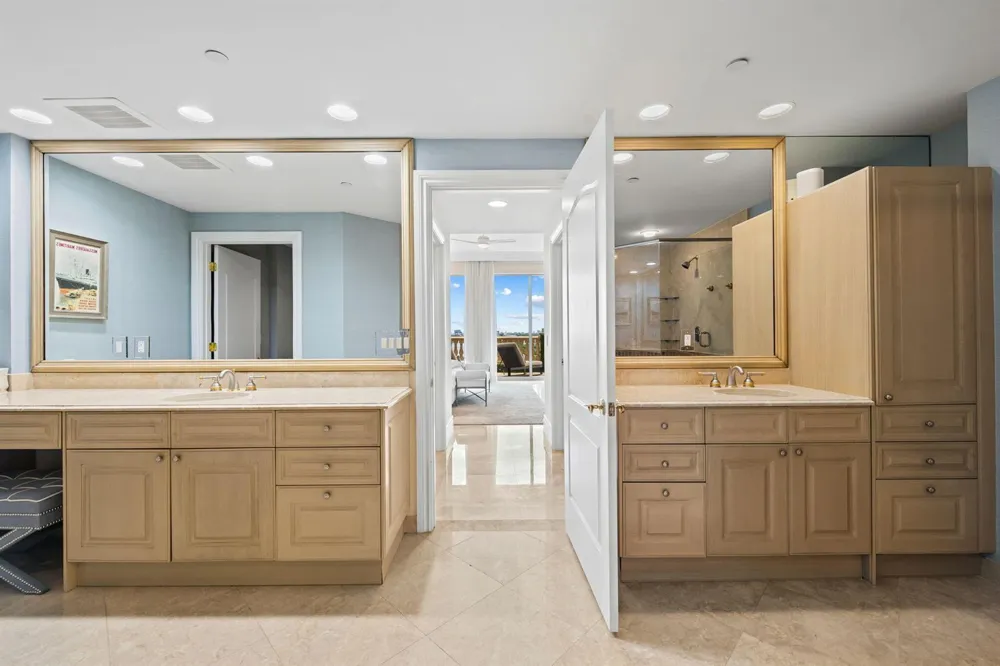 3501 Ocean Drive #Ph 7 Hollywood, FL 33019
