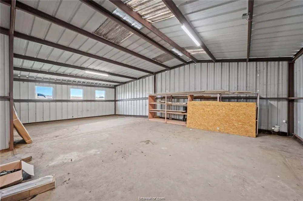 4791 State Highway 21 W (+/- 25 acres) Caldwell, TX 77836