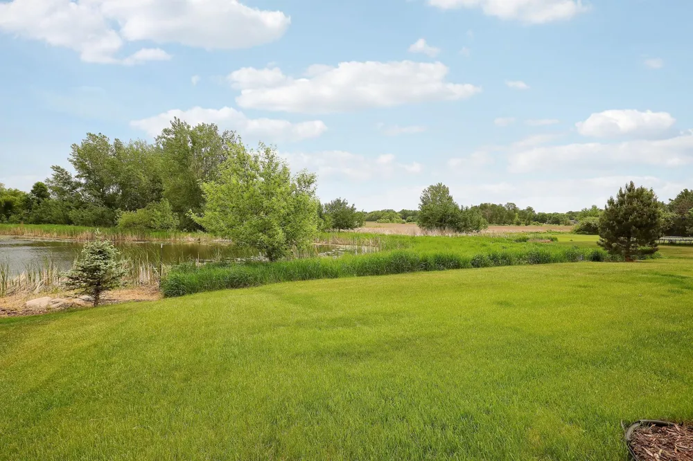 4972 Kassel Avenue NE Albertville, MN 55301