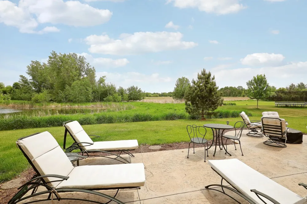 4972 Kassel Avenue NE Albertville, MN 55301