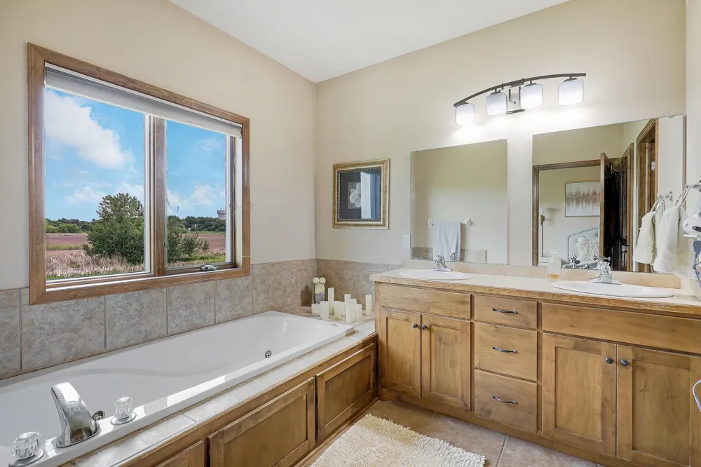 4972 Kassel Avenue NE Albertville, MN 55301