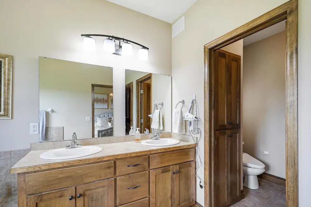 4972 Kassel Avenue NE Albertville, MN 55301