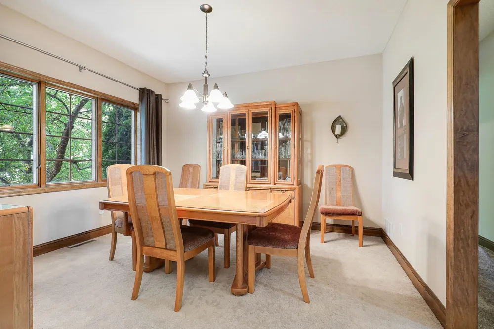 4972 Kassel Avenue NE Albertville, MN 55301
