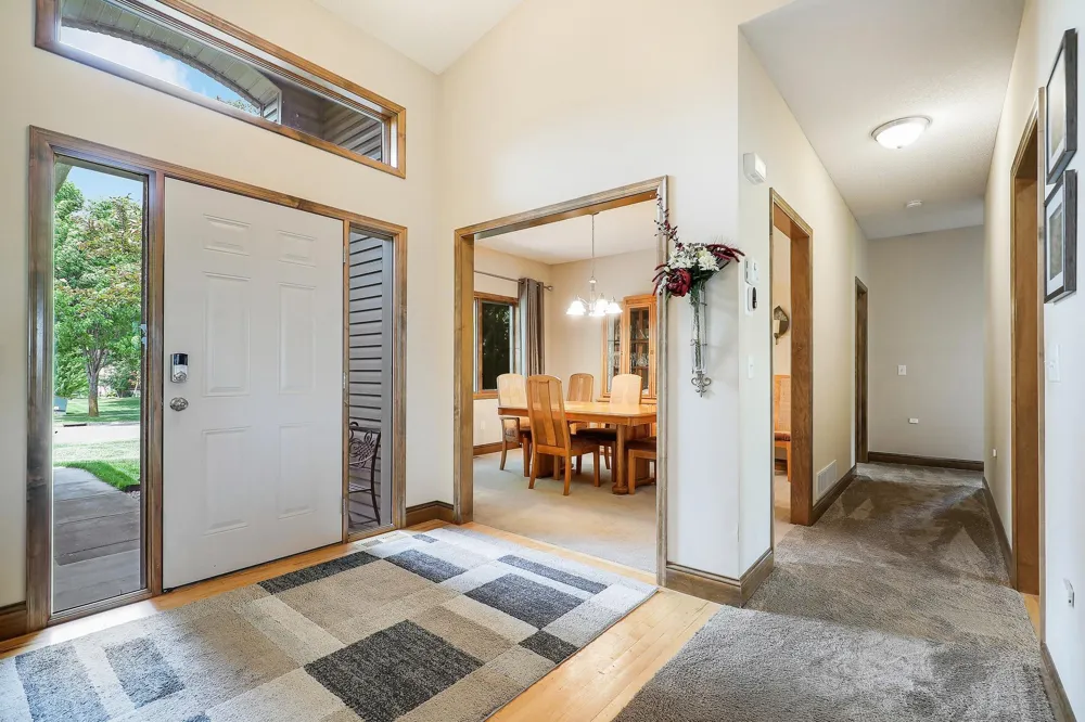 4972 Kassel Avenue NE Albertville, MN 55301