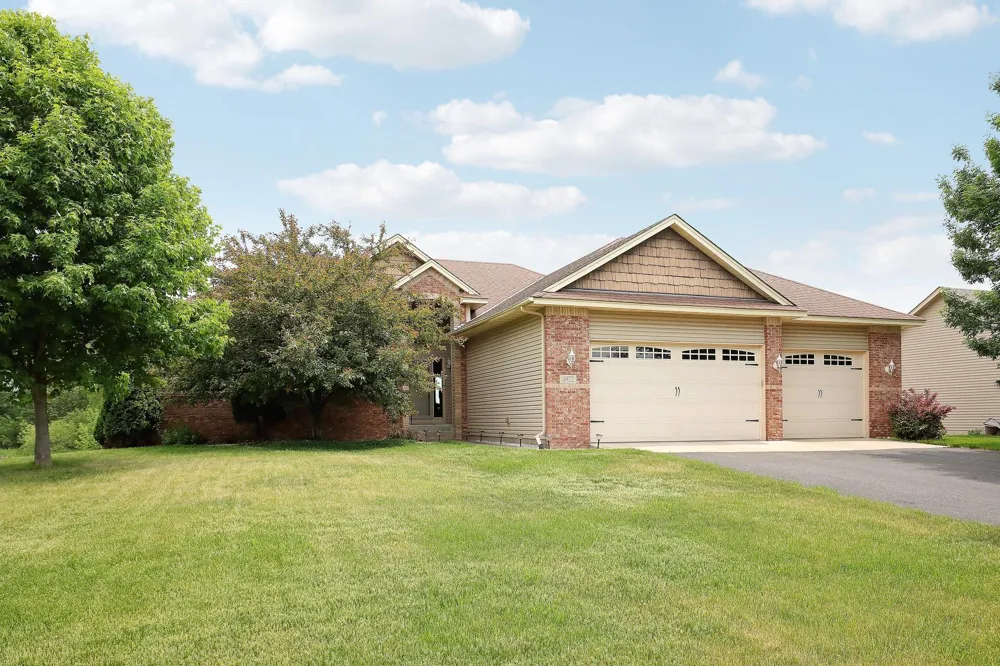 4972 Kassel Avenue NE Albertville, MN 55301