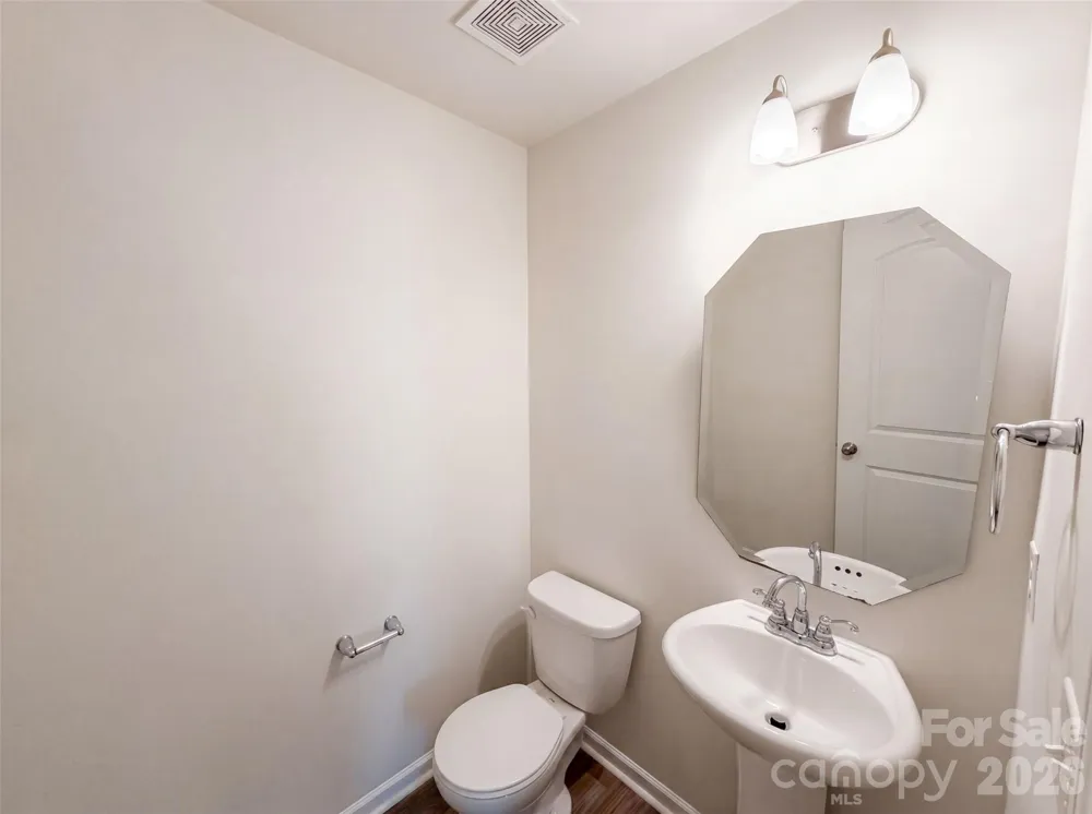 1708 Sawtooth Court Landis, NC 28088