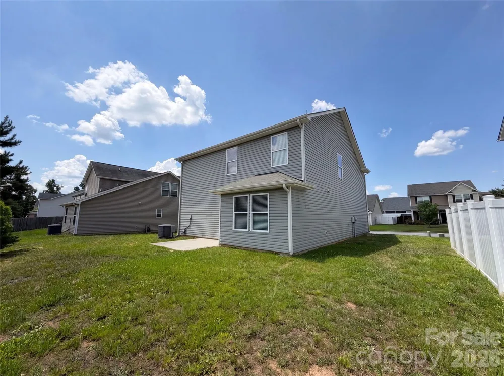1708 Sawtooth Court Landis, NC 28088