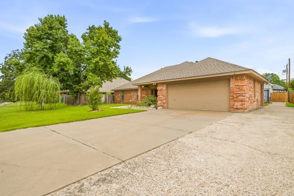 5614 Hondo Drive De Cordova, TX 76049