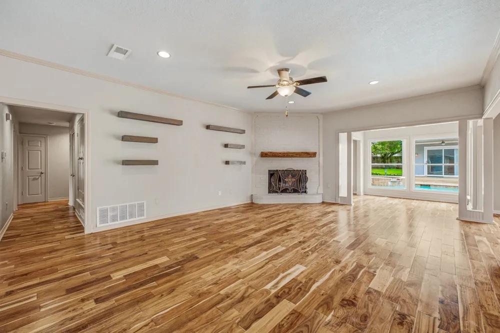5614 Hondo Drive De Cordova, TX 76049