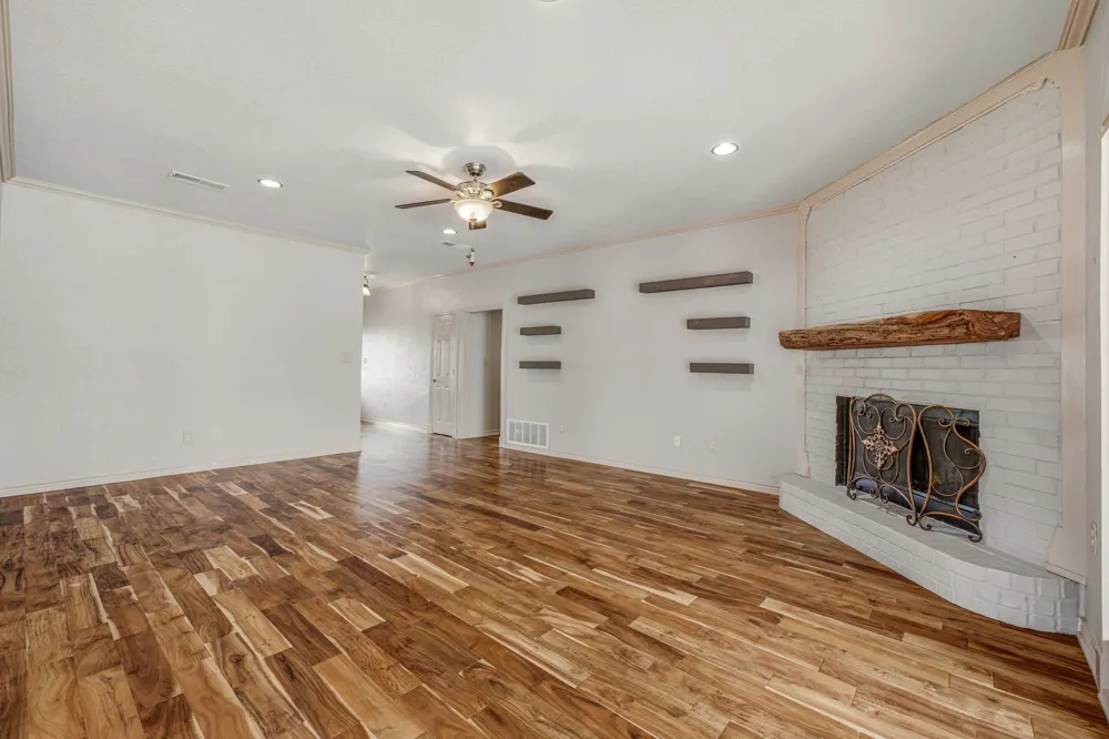5614 Hondo Drive De Cordova, TX 76049