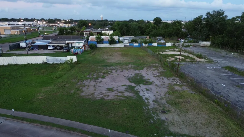 South Street Pasadena, TX 77503