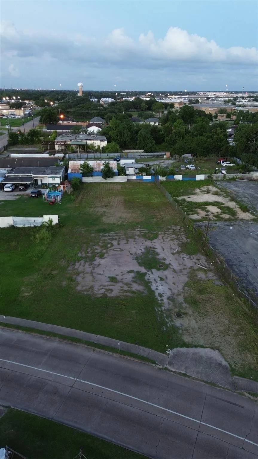 South Street Pasadena, TX 77503