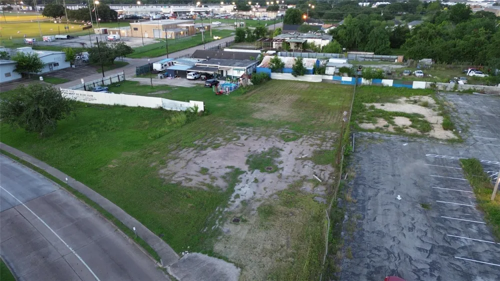 South Street Pasadena, TX 77503