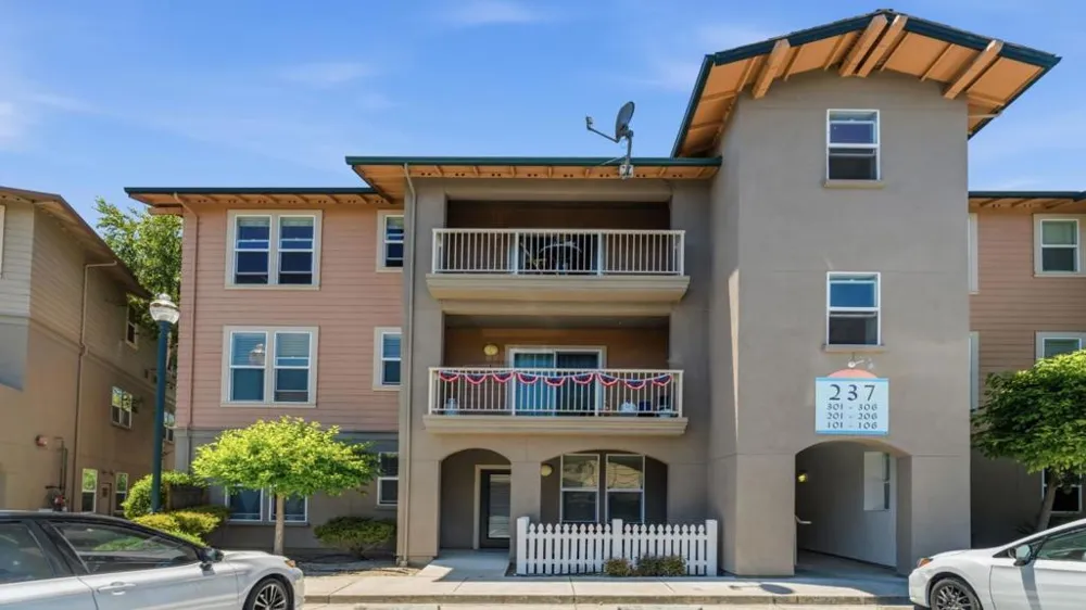 237 Pacifica Boulevard #301 Watsonville, CA 95076