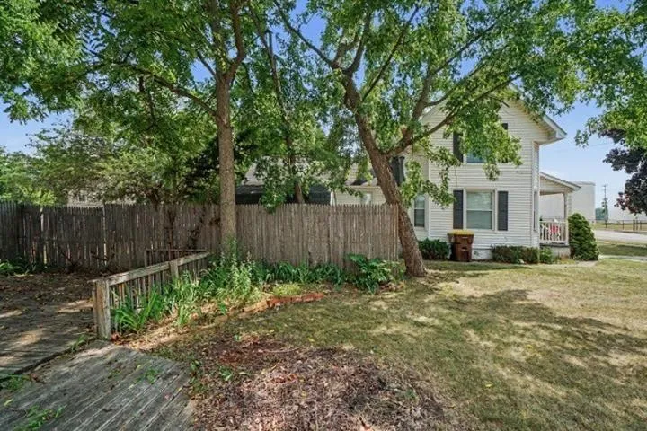 221 W Center Street Alma City, MI 48801
