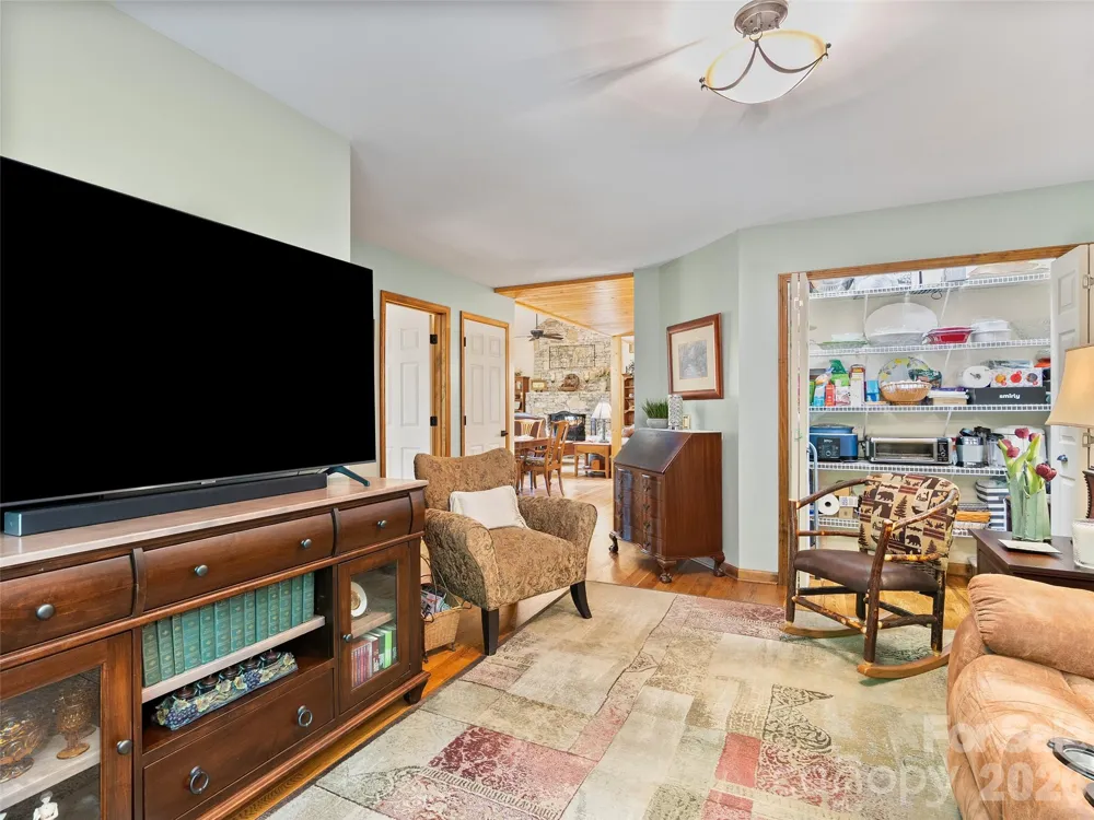 233 Rocky Face Drive Canton, NC 28716