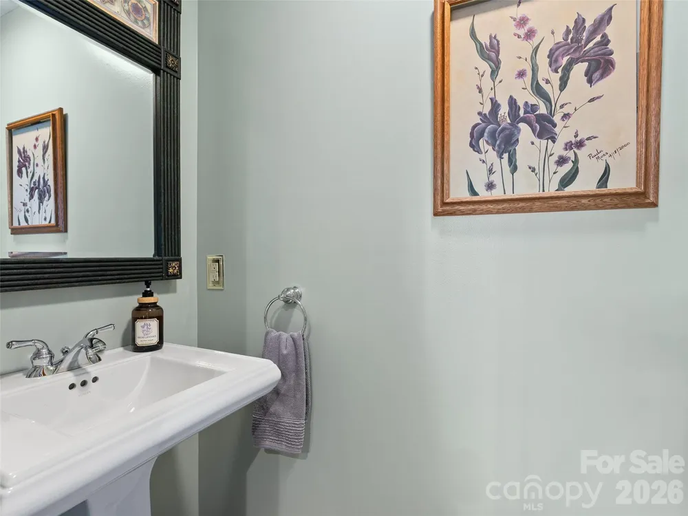 233 Rocky Face Drive Canton, NC 28716