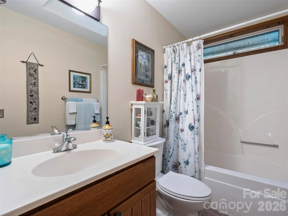 233 Rocky Face Drive Canton, NC 28716