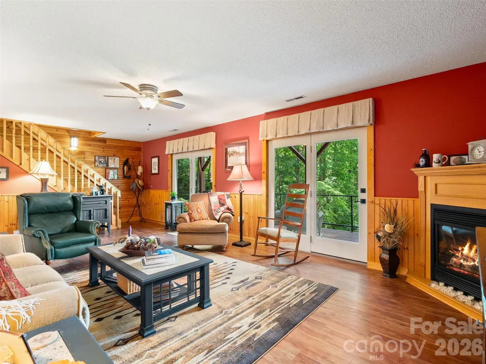 233 Rocky Face Drive Canton, NC 28716