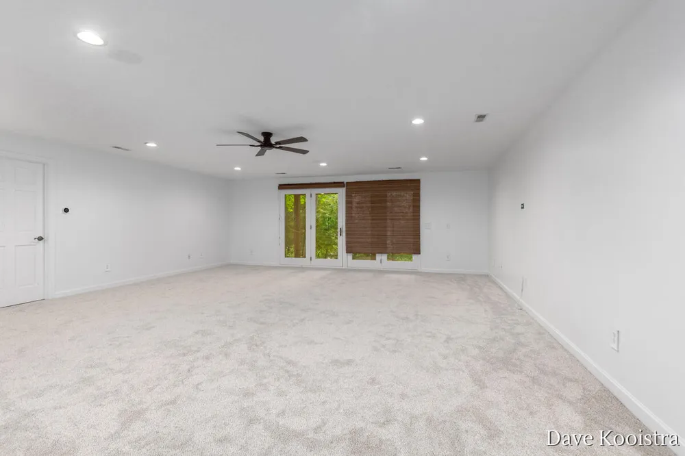 5133 Streamside Court NE Rockford, MI 49341