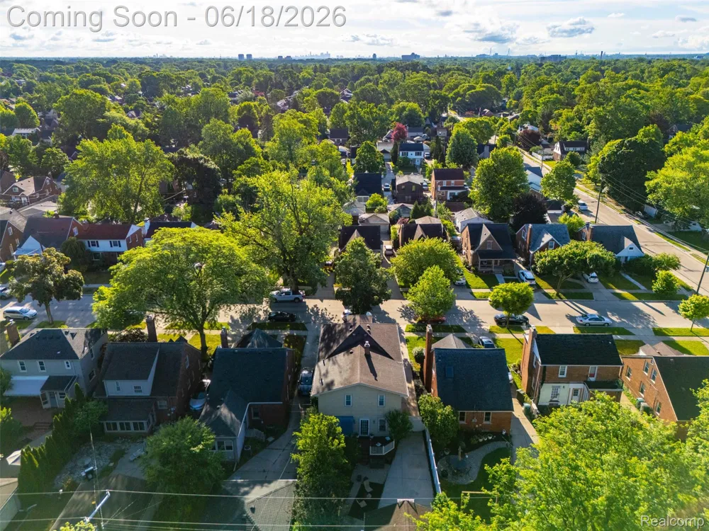 435 Melborn Street Dearborn City, MI 48128