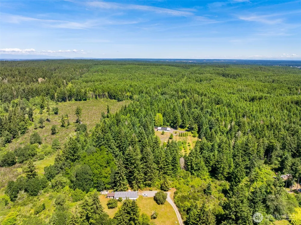 11500 Weisenberger Road SE Rainier, WA 98576