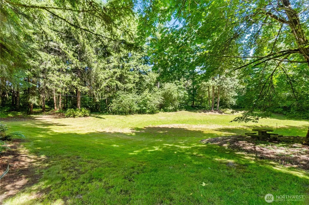 11500 Weisenberger Road SE Rainier, WA 98576