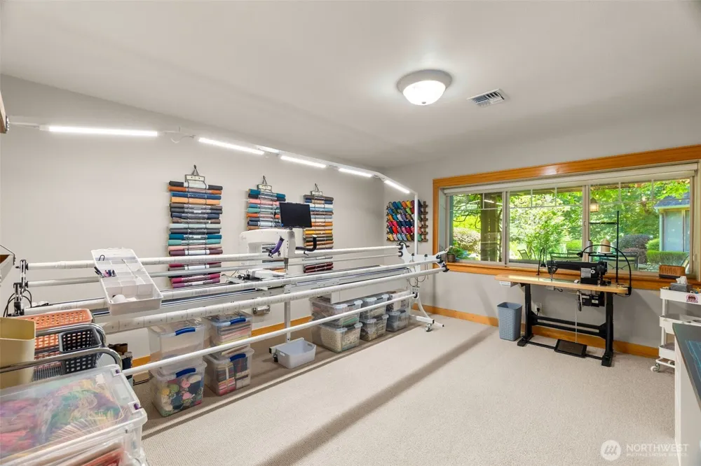 11500 Weisenberger Road SE Rainier, WA 98576