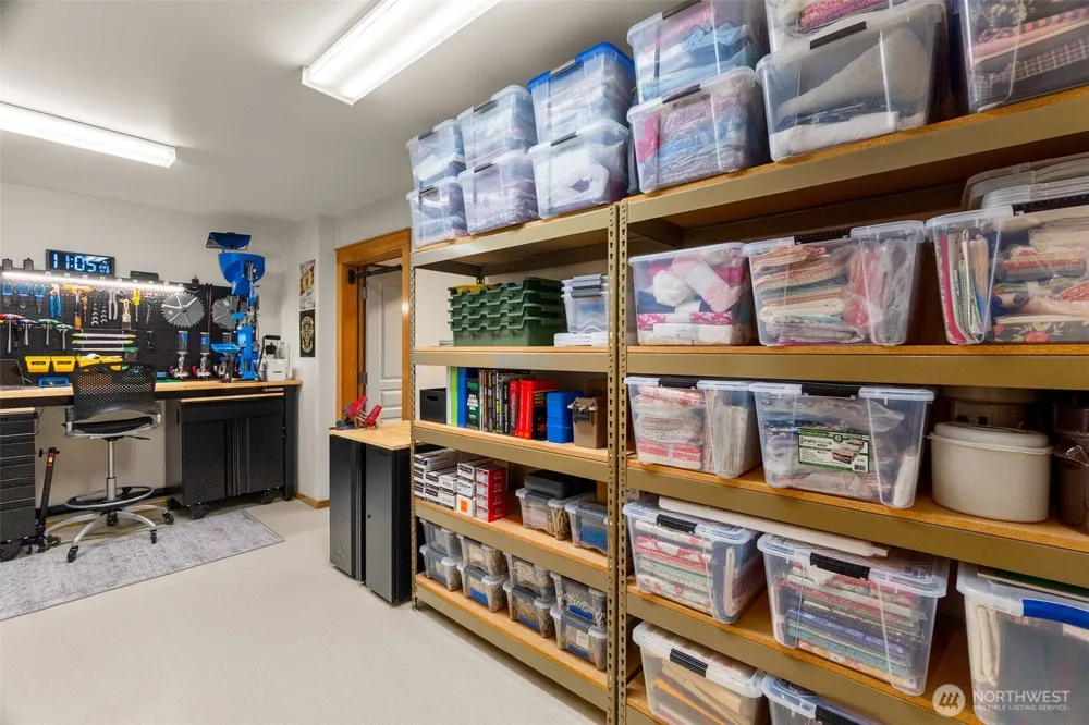 11500 Weisenberger Road SE Rainier, WA 98576